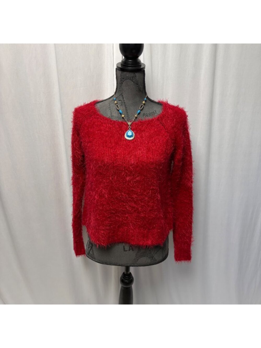 Decree Red Fuzzy Knit Sweater Womens Size Medium Long Sleeve Cozy Chic
